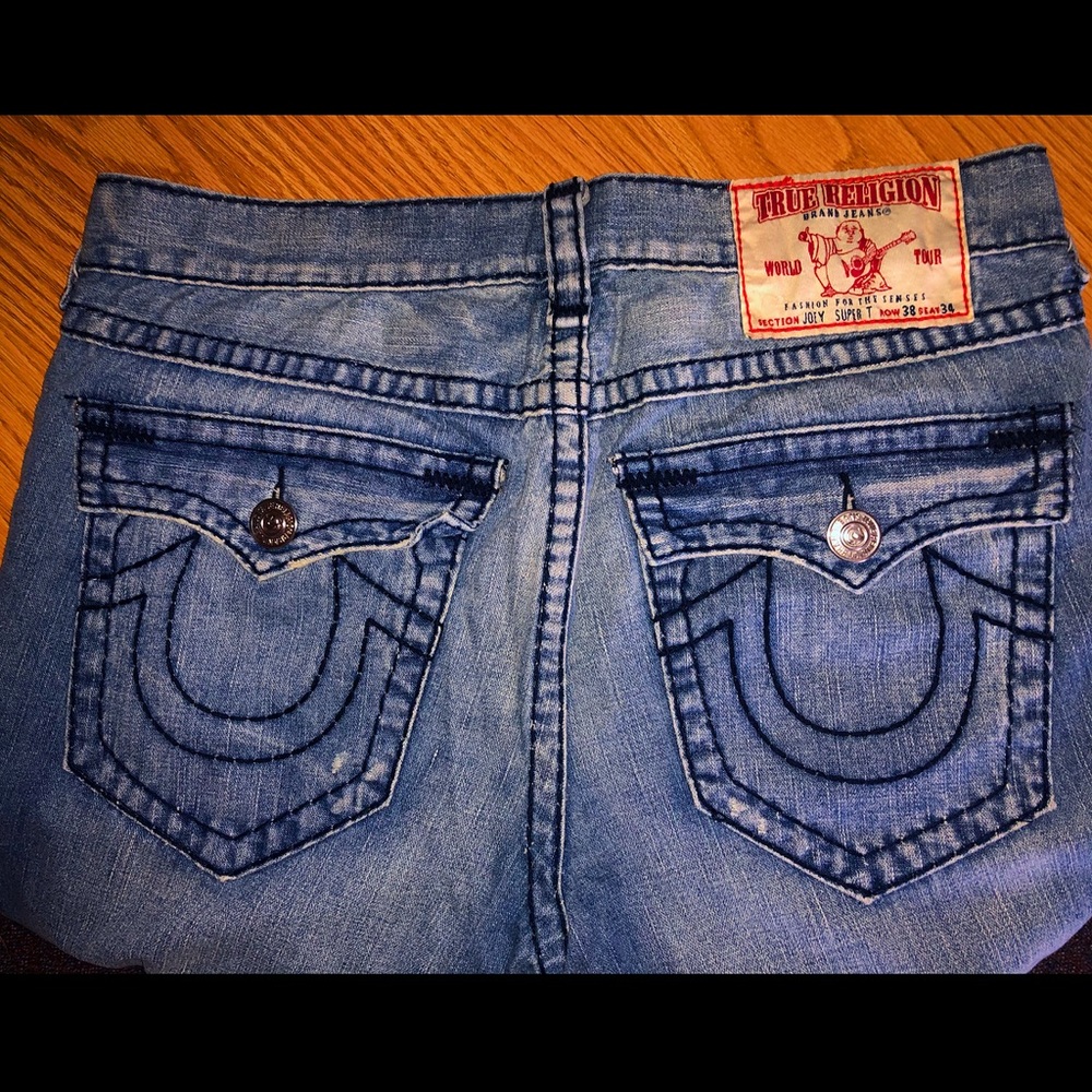 TRUE RELIGION JEANS 38x34